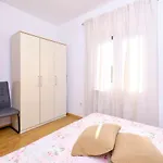 Vanda *