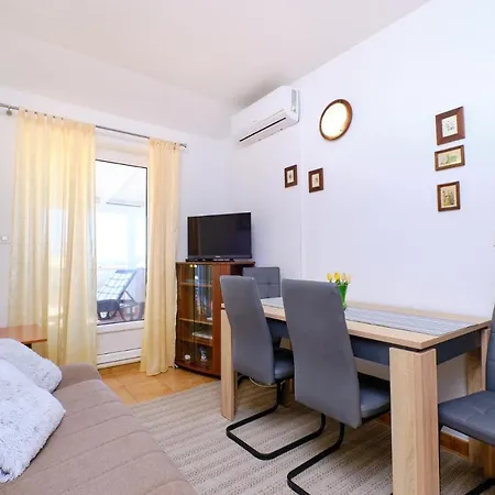 Vanda Apartment